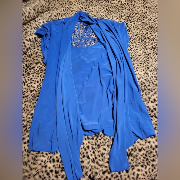 Blouse - Picture 2 of 5